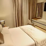 Casa Topia